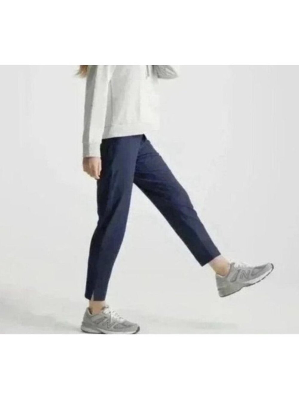 QUINCE performance tech tapered pants in navy size M